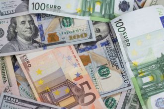 la-ricchezza-globale-sale-a-512-mila-miliardi-nel-2024