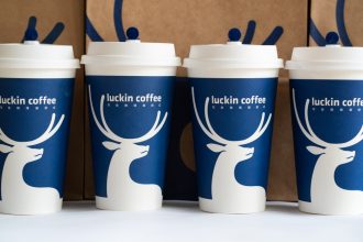 luckin-coffee-sbarca-negli-usa,-sfida-aperta-con-starbucks