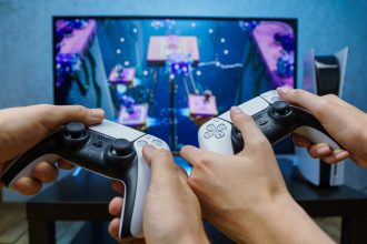 playstation-sotto-accusa-per-pratiche-digitali-scorrette