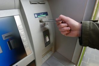 rischio-per-gli-utenti-degli-sportelli-atm-indipendenti
