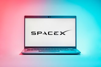 vendita-interna-per-spacex:-valutazione-a-400-miliardi
