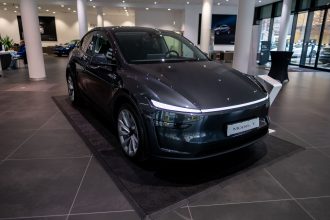 tesla-sotto-accusa-per-incidente-mortale-in-florida