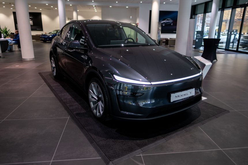 tesla-sotto-accusa-per-incidente-mortale-in-florida