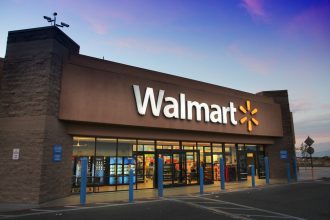 walmart-introduce-strumenti-ai-per-i-dipendenti