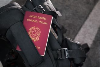 passaporto-scaduto:-richiesta-e-procedure-d’urgenza