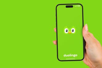 chatgpt-5-frena-la-corsa-in-borsa-di-duolingo