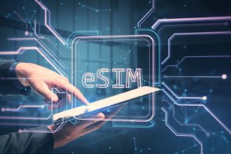 le-esim-e-le-insidie-della-connettività-digitale