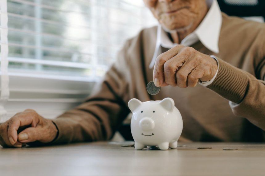 da-settembre-aumento-del-10%-per-chi-rinvia-la-pensione