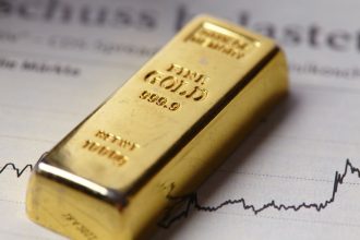 oro-in-rialzo-dopo-lo-stop-ai-dazi-e-focus-sull’inflazione