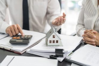 investimenti-immobiliari,-meno-acquisti-più-rendite