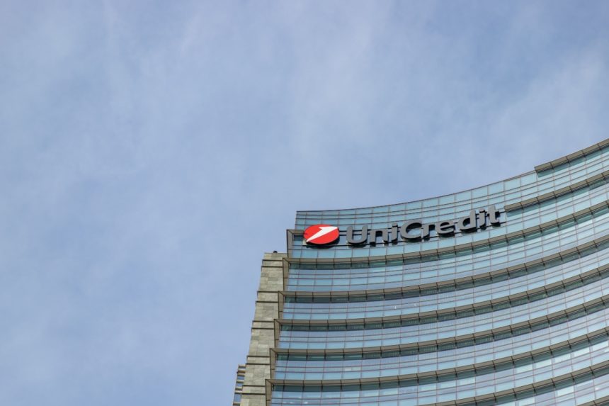unicredit-riduce-la-quota-in-generali-al-2%